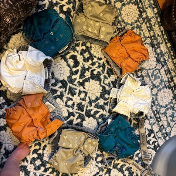 EUC Kanga care Rumparooz lot of 8 with inserts